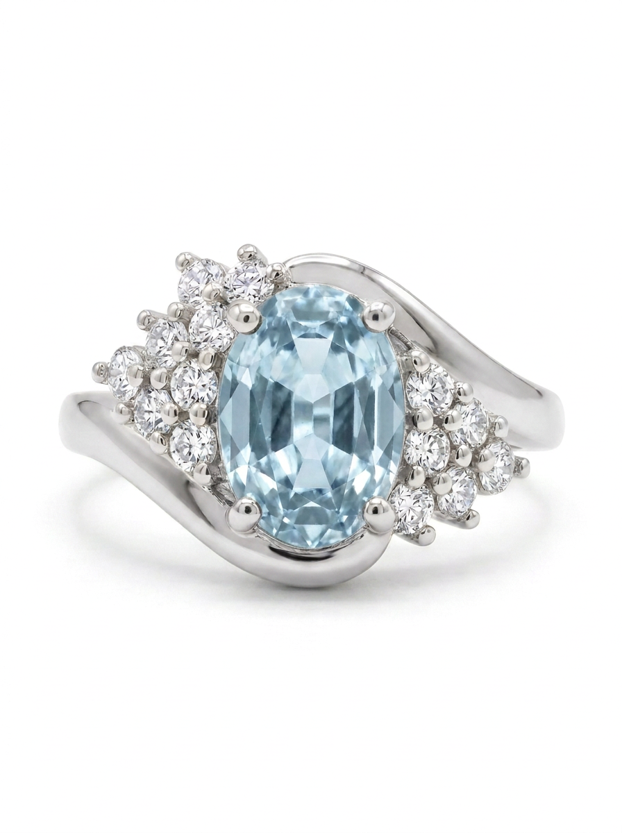 The Lagoon | Oval Sapphire & Diamond Cluster Bypass