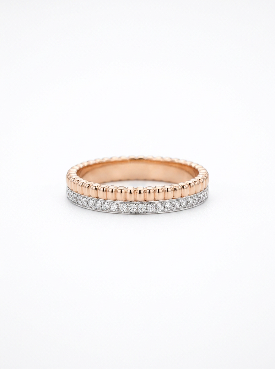 The Frieze | Fluted Gold & Pavé Diamond Band