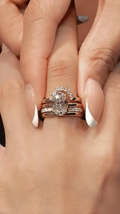 The Parure | The Grand Stacking Suite