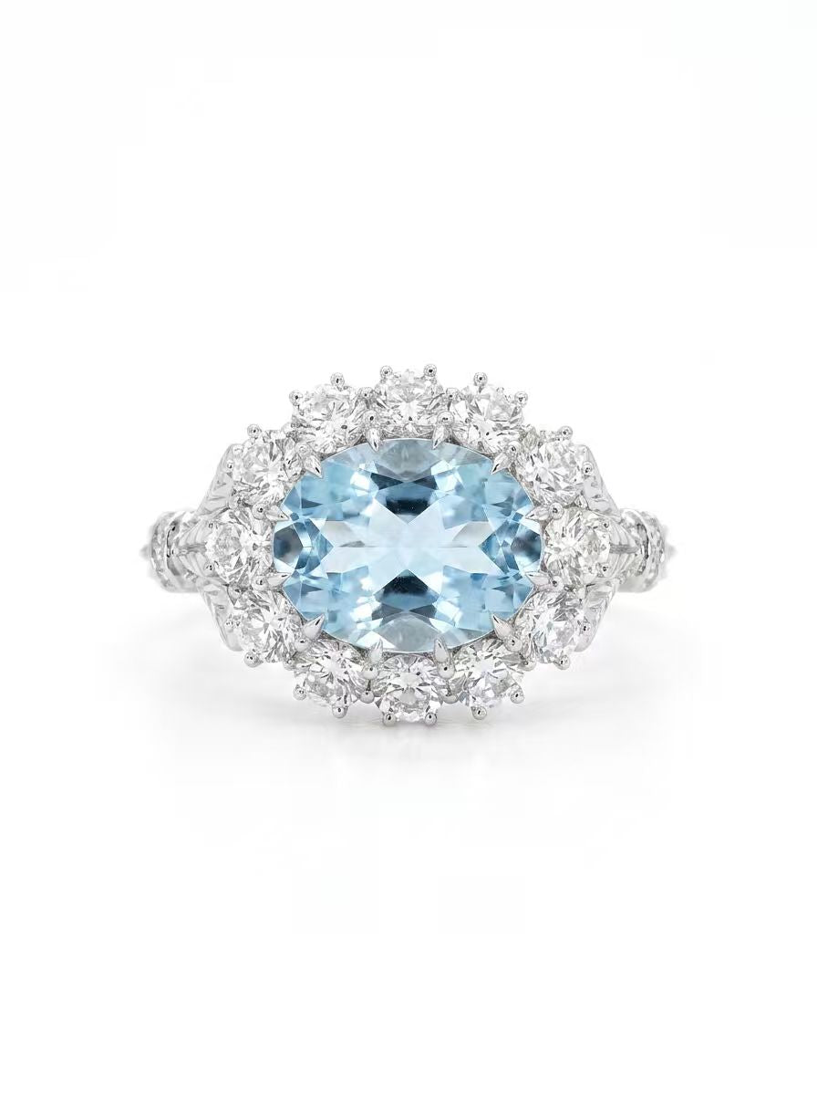 The Glacier | Grand Vintage Oval Halo Ring