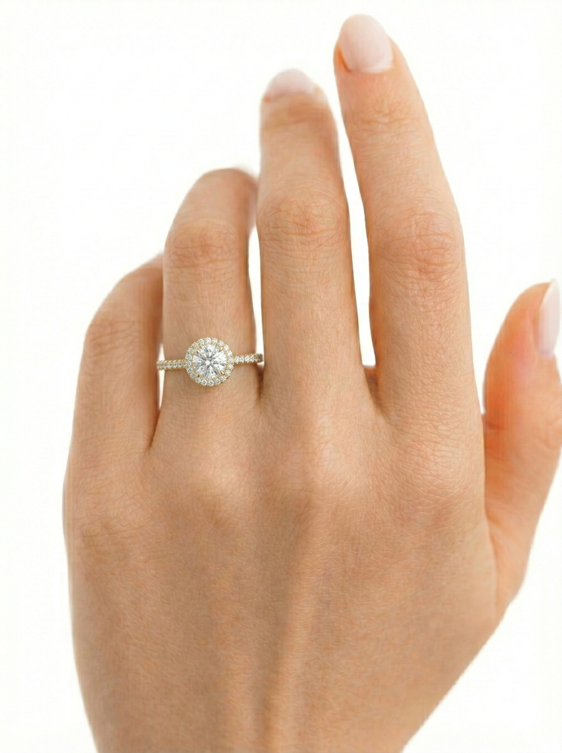 The Halo | Round Brilliant Cluster Ring