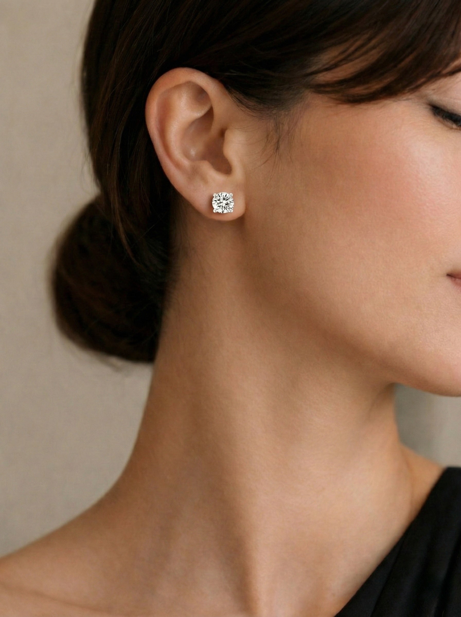 The Essential | Classic Round Diamond Studs