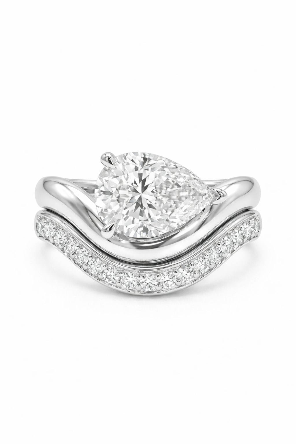 The Cove | Curved Pear Diamond Set
