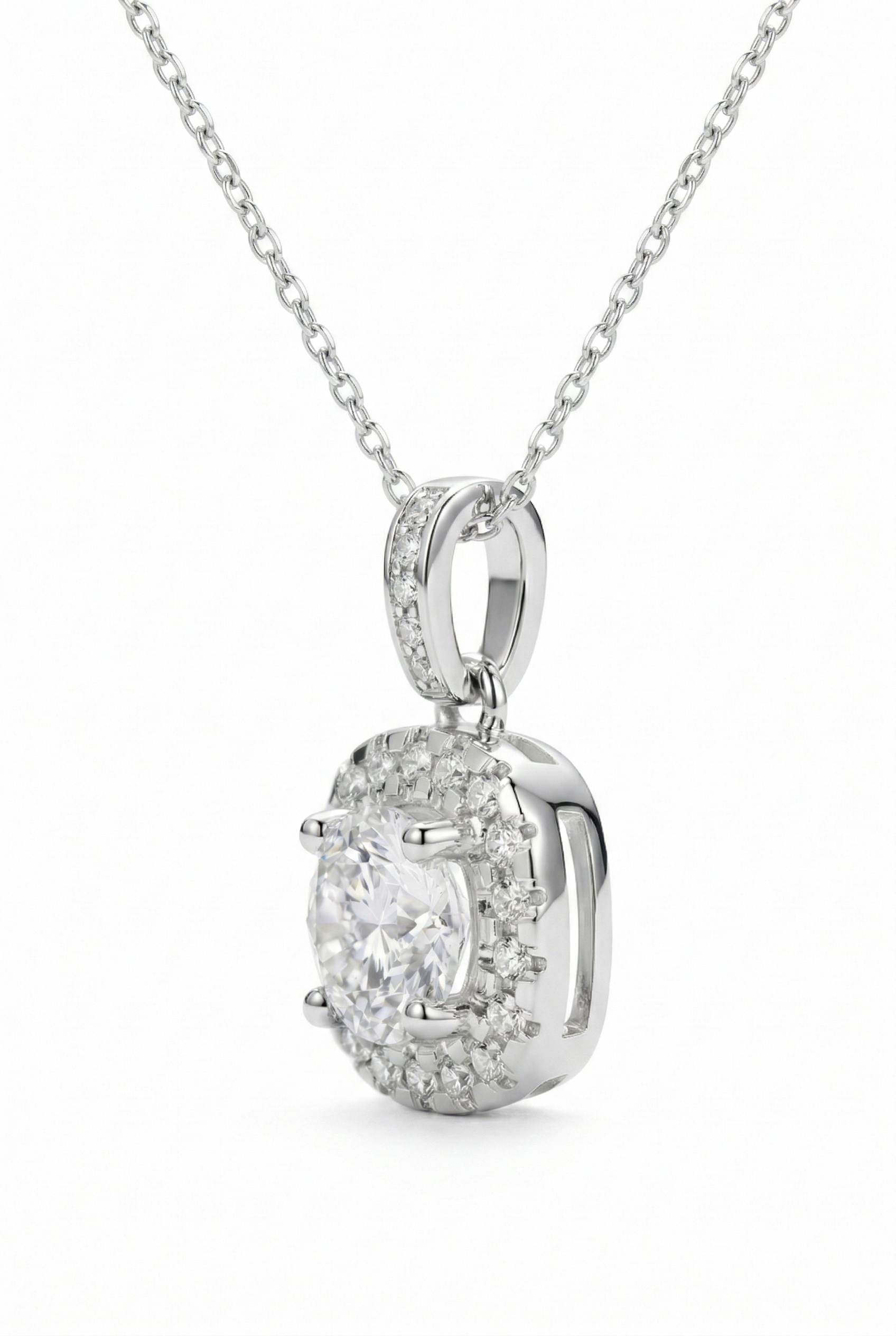 The Forum | Structured Halo Solitaire Pendant