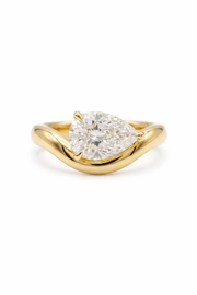 The Dune | Sculptural Pear Diamond Ring