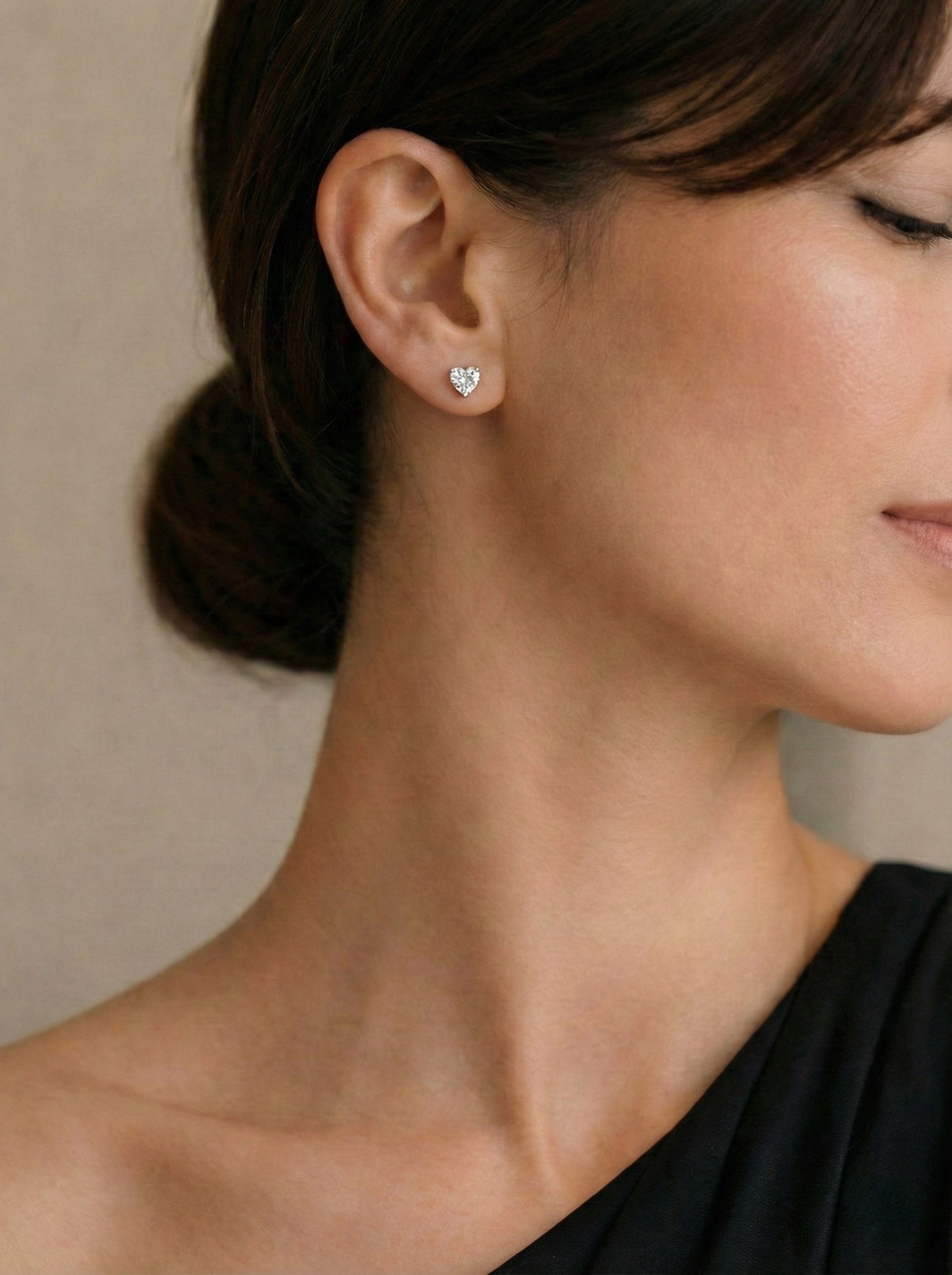 The Cupid | Flawless Heart-Cut Studs