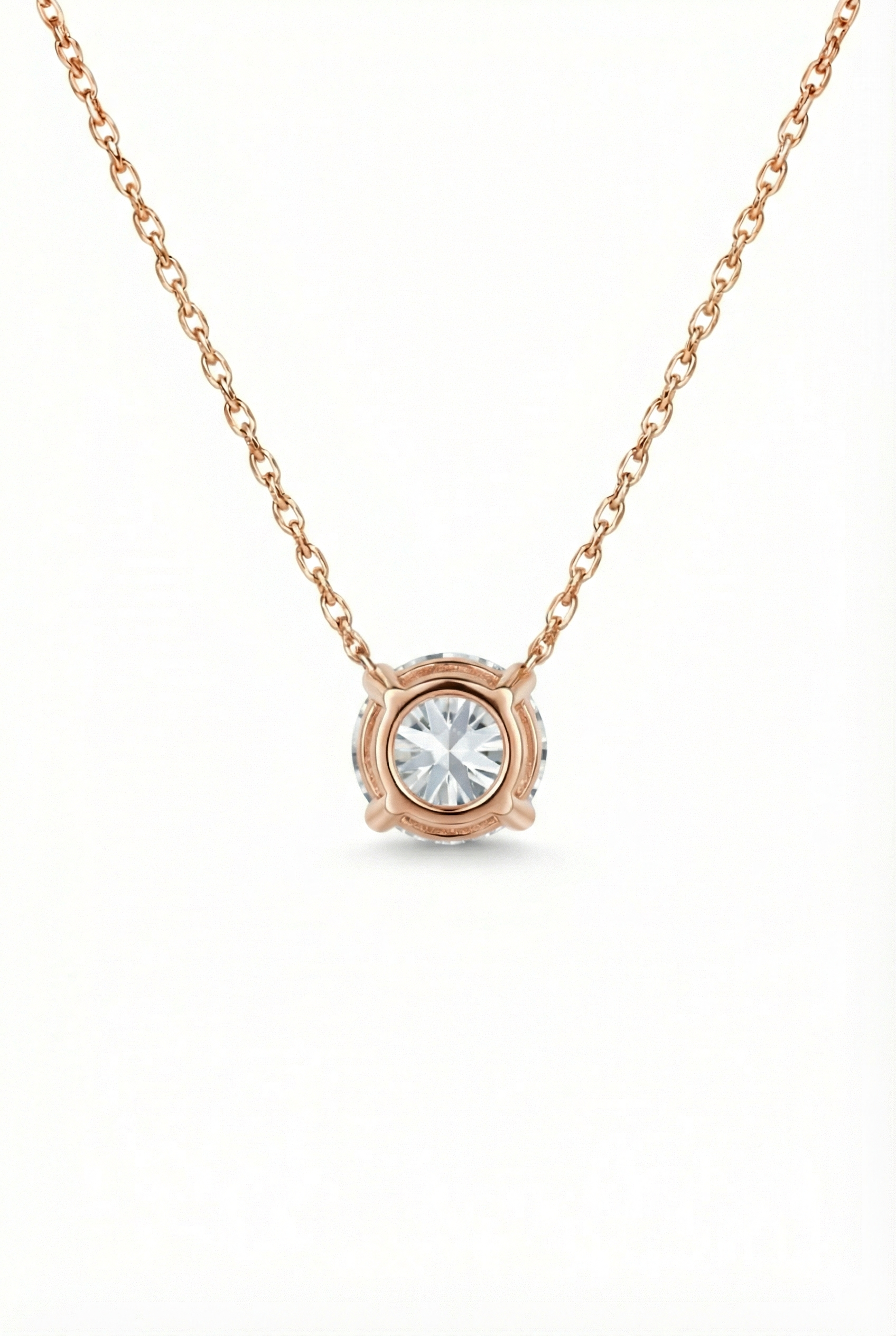 The Sol | Round Brilliant Solitaire Necklace