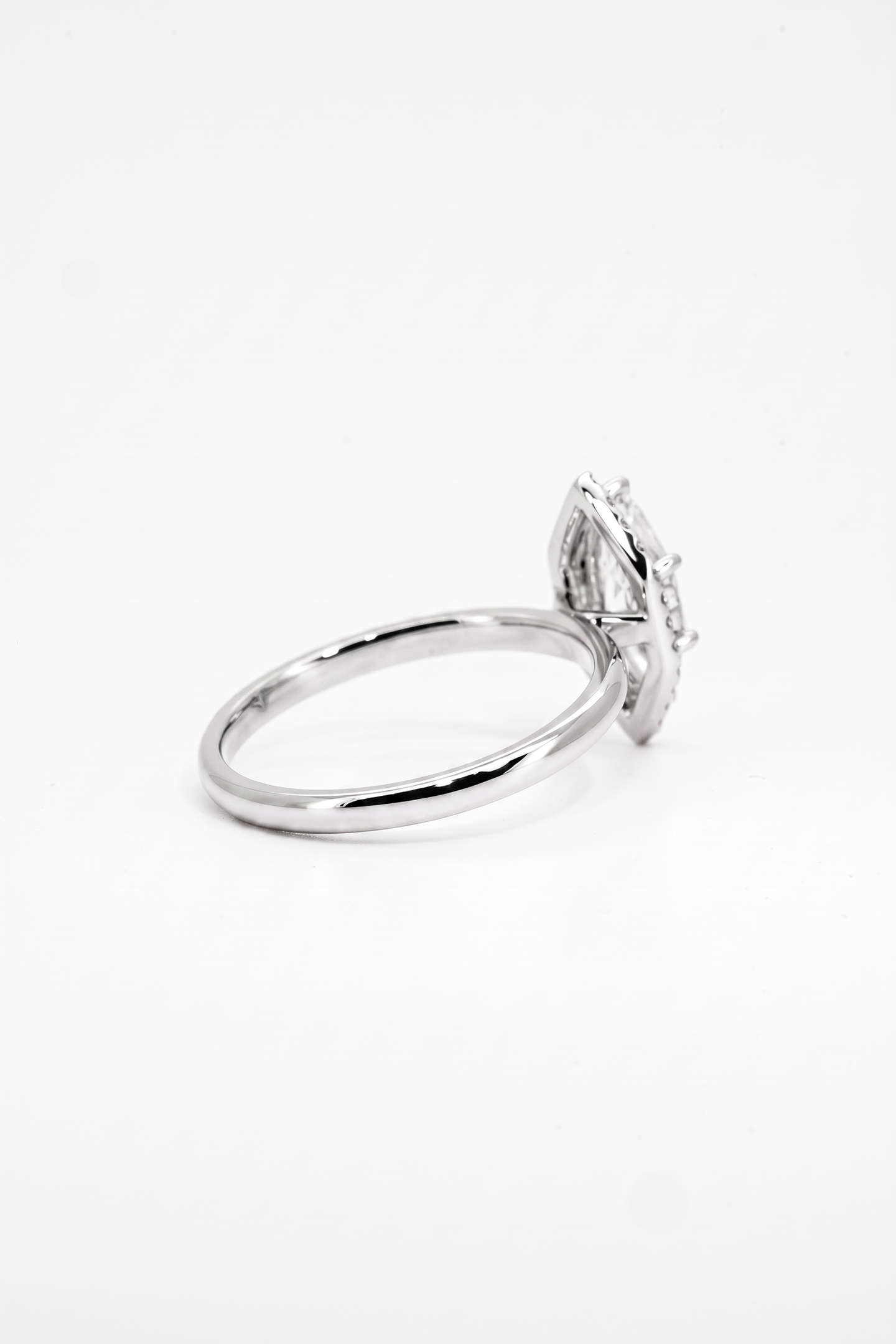 The Marquise Halo | Classic Smooth Band Diamond Ring