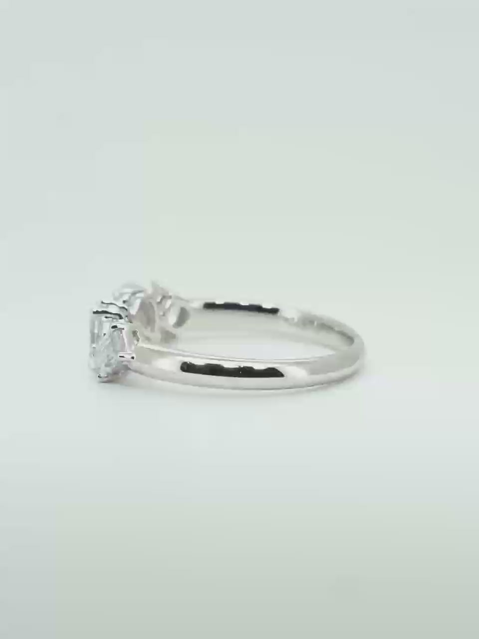 The Multi-Cut five-stone diamond band video